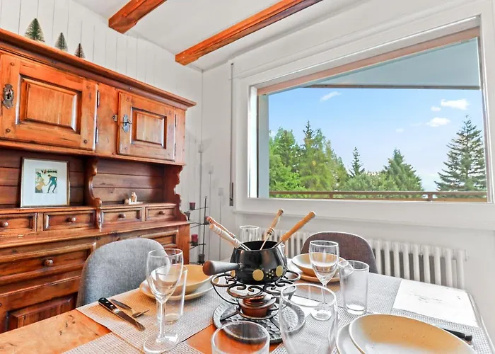 Magnifique A Cote Des Remontees Mecaniques *